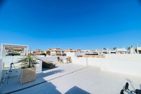 Villa a Cabo Roig, Alicante, Cabo Roig - € 349.800 | Ref: THKGINV-000029-4730 - foto 11