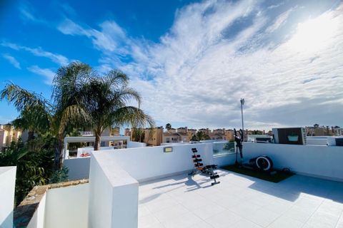 Villa a Cabo Roig, Alicante, Cabo Roig - € 349.800 | Ref: THKGINV-000029-4730 - foto 12
