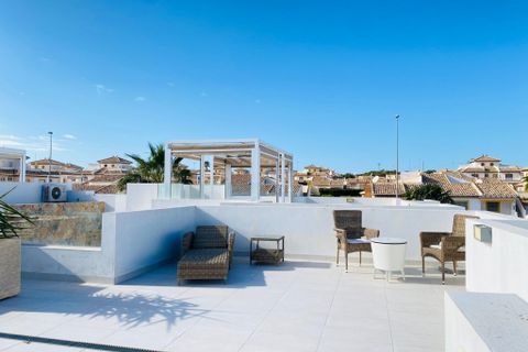 Villa a Cabo Roig, Alicante, Cabo Roig - € 349.800 | Ref: THKGINV-000029-4730 - foto 14