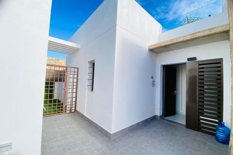 Villa a Cabo Roig, Alicante, Cabo Roig - € 349.800 | Ref: THKGINV-000029-4730 - foto 35