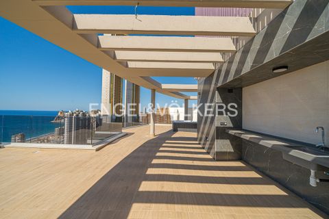 Lejlighed i Benidorm, Alicante, Benidorm - € 1.590.000 | Ref: W-02VWM8 - foto 31