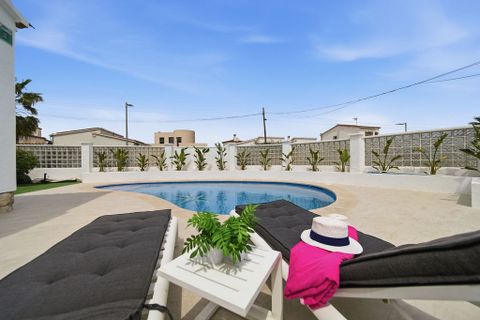 Villa i Empuriabrava, Gerona, Empuriabrava - € 630.000 | Ref: W-048J6N - foto 6
