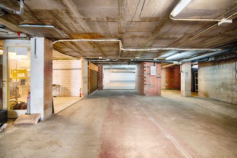 Garage i Empuriabrava, Gerona, Empuriabrava - € 230.000 | Ref: W-048P6C - foto 5