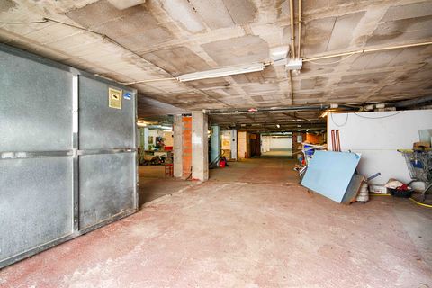 Garage i Empuriabrava, Gerona, Empuriabrava - € 230.000 | Ref: W-048P6C - foto 3