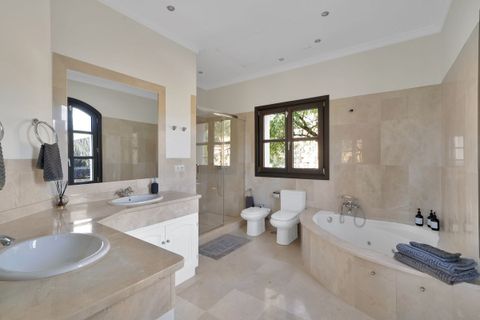 Villa a Benahavis, Malaga, Benahavis - € 2.995.000 | Ref: 5308810 - foto 22