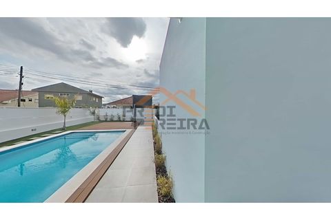 Villa a Loures, Lisbon, Loures - € 880.000 | Ref: PP5844 - foto 10