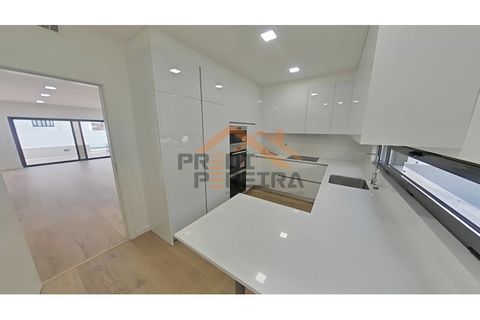 Villa a Loures, Lisbon, Loures - € 880.000 | Ref: PP5844 - foto 18