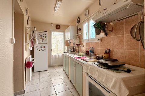 Villa a Gemozac, Charente-Maritime, Gemozac - € 211.500 | Ref: BA4372 - foto 8