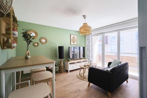 Apartament a Nancy, Meurthe-et-Moselle, Nancy - € 495/mes | Ref: qb8vRtwFQh4UxaC - foto 3