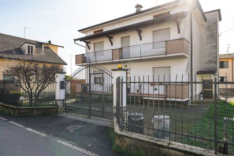 Villa a Lurano, Bergamo, Lurano - € 195.000 | Ref: OM-130 - foto 2