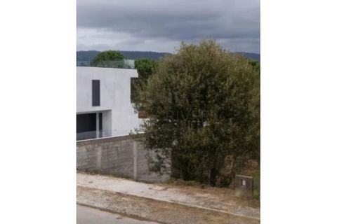 Helårsgrund i Darque, Viana do Castelo, Darque - € 65.000 | Ref: UNU-F3-72-29 - foto 3