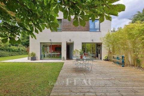 Villa i Rueil-Malmaison, Hauts-de-Seine, Rueil-Malmaison - € 1.790.000 | Ref: 84896389 - foto 1