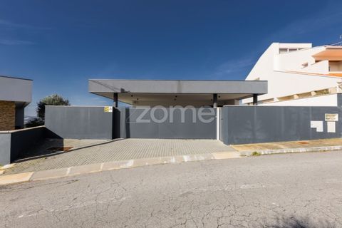 Villa i Braga, Braga, Braga - € 1.100.000 | Ref: ZMPT586105 - foto 4