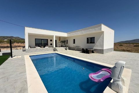 Villa i Pinoso, Alicante, Pinoso - € 399.900 | Ref: GM2964 - foto 1