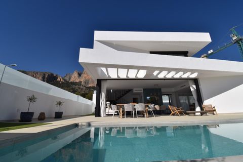 Villa em Polop, Alicante, Polop - € 755.000 | Ref: POLOP2/10946 - foto 2