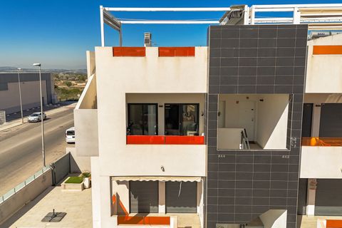 Bungalow i Los Altos, Alicante, Los Altos - € 265.000 | Ref: MLSC5144971 - foto 3