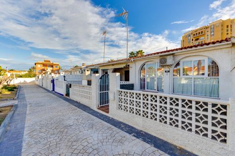 Villa a Torrevieja, Alicante, Torrevieja - € 194.900 | Ref: OH02183/10701 - foto 14