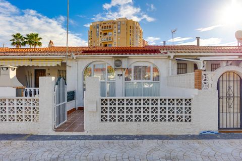 Villa a Torrevieja, Alicante, Torrevieja - € 194.900 | Ref: OH02183/10701 - foto 30
