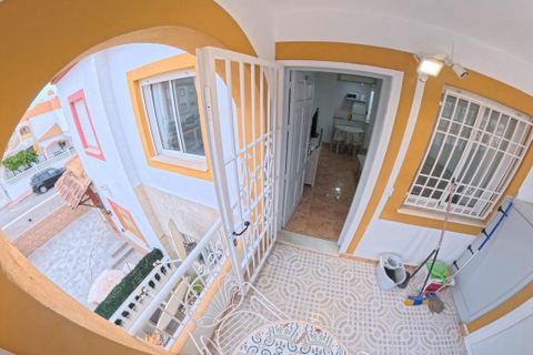 Bungalow i Torrevieja, Alicante, Torrevieja - € 150.000 | Ref: 769138 - foto 5
