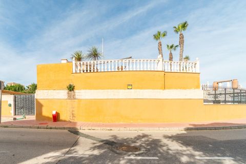 Villa i Torrevieja, Alicante, Torrevieja - € 449.000 | Ref: 13452 - foto 39
