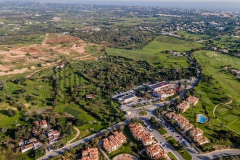Helårsgrund i Estombar, Faro, Estombar - € 530.000 | Ref: City-26-16C - foto 11
