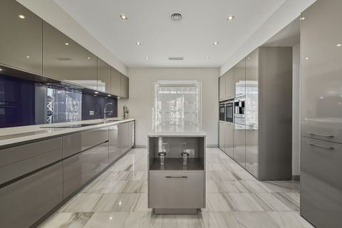 Villa i Guadalmina, Malaga, Guadalmina - € 2.200.000 | Ref: CDS5217901-FO - foto 11