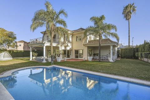 Villa i Guadalmina, Malaga, Guadalmina - € 2.200.000 | Ref: CDS5217901-FO - foto 1