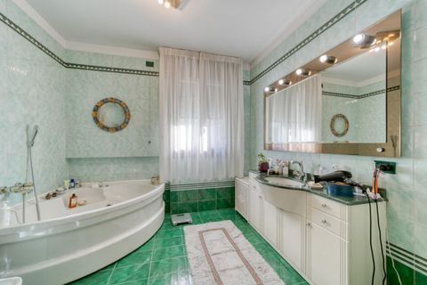 Villa a Padua, Padua, Padua - € 750.000 | Ref: VR0998 - foto 20