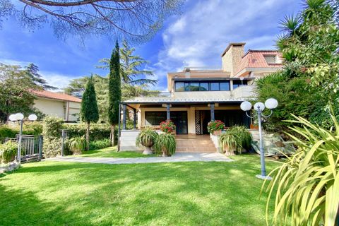 Villa i Rome, Rome, Rome - € 960.000 | Ref: AA577 - foto 2