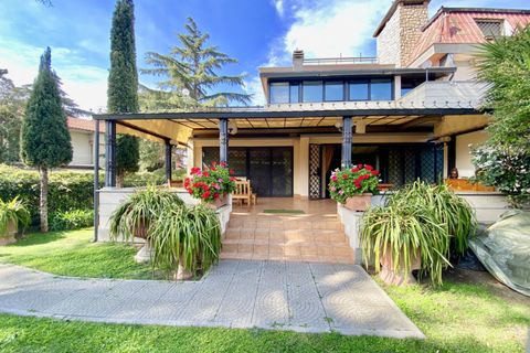 Villa i Rome, Rome, Rome - € 960.000 | Ref: AA577 - foto 4