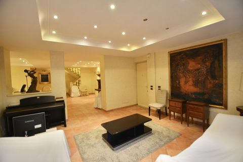Villa i Rome, Rome, Rome - € 960.000 | Ref: AA577 - foto 33