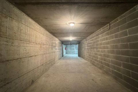 Garage i Crema, Cremona, Crema - € 35.000 | Ref: BOX1 - foto 8