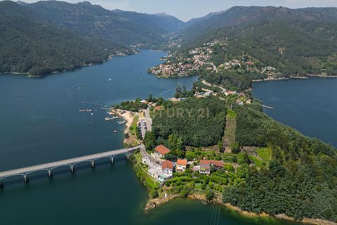 Villa a Terras de Bouro, Braga, Terras de Bouro - € 655.000 | Ref: C0256-03415 - foto 37