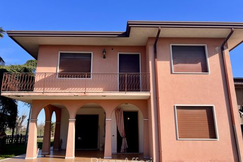 Villa i Codevigo, Padua, Codevigo - € 199 000 | Ref: CODR12 - foto 2