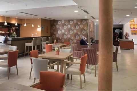 Erhvervsejendom i Orange, Vaucluse, Orange - € 164.000 | Ref: 98A04820F7CE441E - foto 6