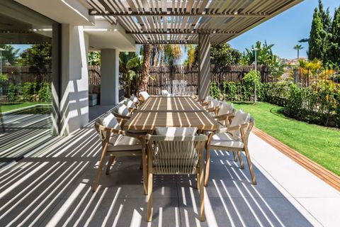 Villa en Marbella, Malaga, Marbella - € 4.695.000 | Ref: SMSMLUX0769 - photo 14