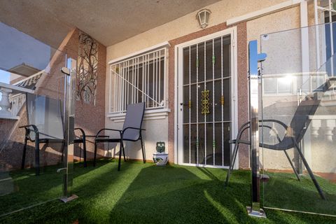 Villa a Cabo Roig, Alicante, Cabo Roig - € 239.000 | Ref: IV-85232 - foto 35