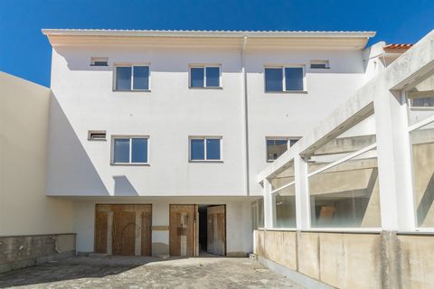 Villa i Almada, Setubal, Almada - € 395.000 | Ref: DH942 - foto 5