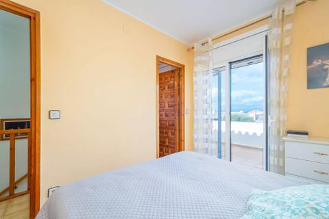 Villa a Empuriabrava, Gerona, Empuriabrava - € 235.000 | Ref: 111862 - foto 10