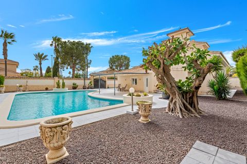Villa i Ciudad Quesada, Alicante, Ciudad Quesada - € 750.000 | Ref: 769161 - foto 44