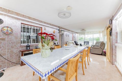 Villa a Turis, Valencia, Turis - € 399.000 | Ref: Mocadi-357/9775 - foto 30