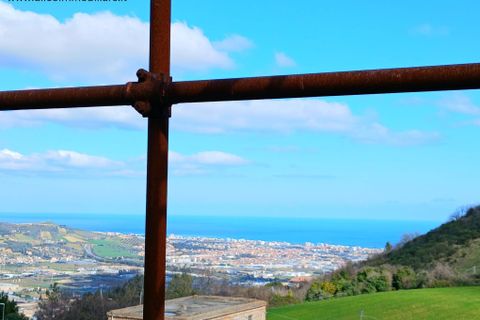Terra a Colonnella, Teramo, Colonnella - € 680.000 | Ref: 7013 - foto 10