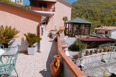 Villa a Carrara, Massa and Carrara, Carrara - € 185.000 | Ref: GAB-2033 - foto 2