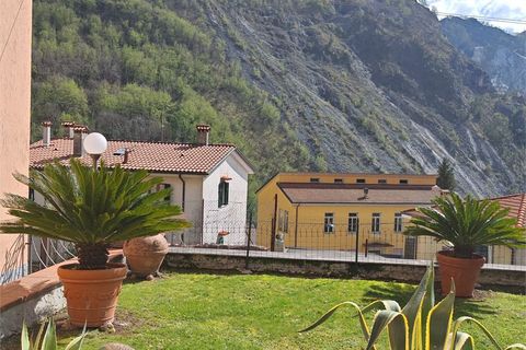 Villa a Carrara, Massa and Carrara, Carrara - € 185.000 | Ref: GAB-2033 - foto 5