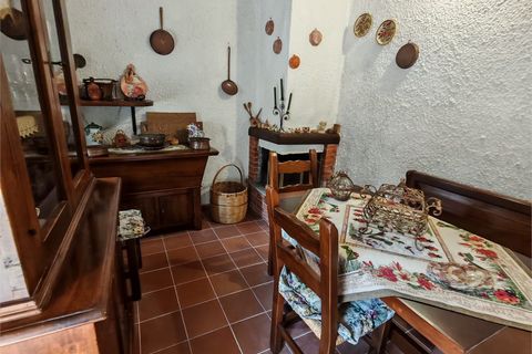Villa a Carrara, Massa and Carrara, Carrara - € 185.000 | Ref: GAB-2033 - foto 11