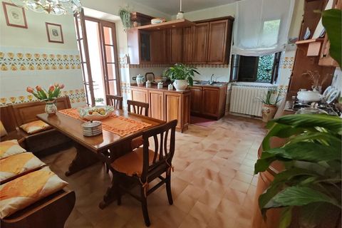 Villa a Carrara, Massa and Carrara, Carrara - € 185.000 | Ref: GAB-2033 - foto 17