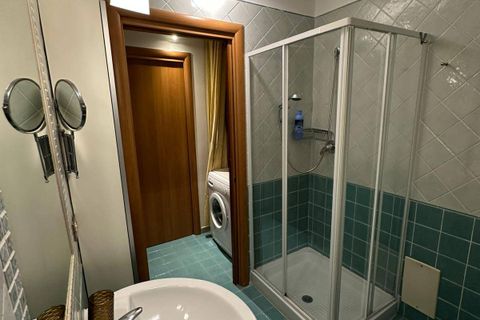Apartament a Naples, Naples, Naples - € 980/mes | Ref: 22160 - foto 19