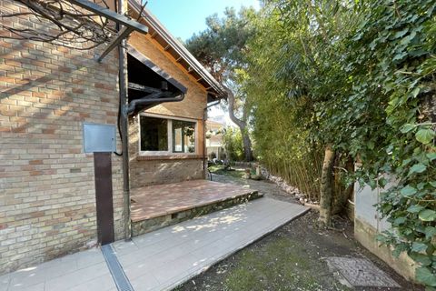Villa a Pesaro, Pesaro and Urbino, Pesaro - € 1.280.000 | Ref: VI020 - foto 9