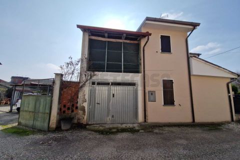 Villa a Robecco d'Oglio, Cremona, Robecco d'Oglio - € 76.900 | Ref: ROB05 - foto 24