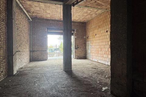 Erhvervsejendom i Cosenza, Cosenza, Cosenza - € 32.000 | Ref: 86796168 - foto 6